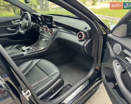 Чорний Мерседес Ц-Клас, об'ємом двигуна 1.99 л та пробігом 195 тис. км за 17500 $, фото 29 на Automoto.ua