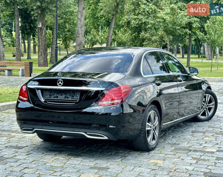 Черный Мерседес Ц-Класс, объемом двигателя 1.6 л и пробегом 232 тыс. км за 18777 $, фото 71 на Automoto.ua