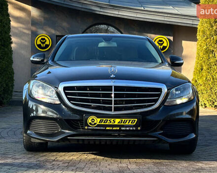 Черный Мерседес Ц-Класс, объемом двигателя 1.6 л и пробегом 272 тыс. км за 18999 $, фото 1 на Automoto.ua
