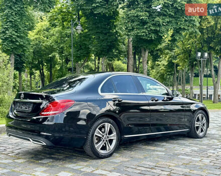 Черный Мерседес Ц-Класс, объемом двигателя 1.6 л и пробегом 232 тыс. км за 18777 $, фото 110 на Automoto.ua