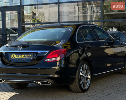 Чорний Мерседес Ц-Клас, об'ємом двигуна 1.99 л та пробігом 246 тис. км за 21800 $, фото 5 на Automoto.ua