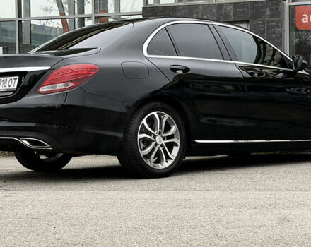 Черный Мерседес Ц-Класс, объемом двигателя 1.99 л и пробегом 235 тыс. км за 19500 $, фото 12 на Automoto.ua