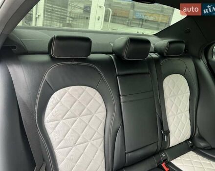 Черный Мерседес Ц-Класс, объемом двигателя 3.98 л и пробегом 133 тыс. км за 38500 $, фото 23 на Automoto.ua