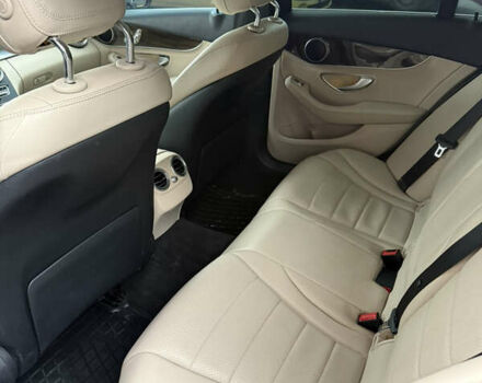 Чорний Мерседес Ц-Клас, об'ємом двигуна 1.99 л та пробігом 235 тис. км за 14999 $, фото 11 на Automoto.ua