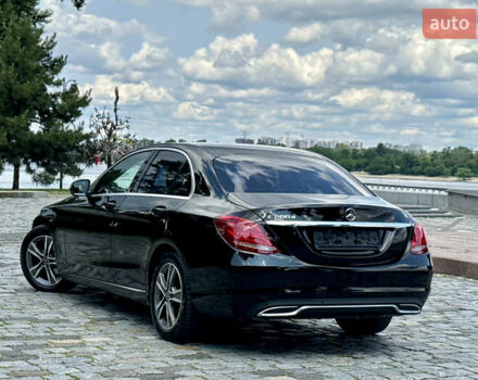 Черный Мерседес Ц-Класс, объемом двигателя 1.6 л и пробегом 232 тыс. км за 18777 $, фото 60 на Automoto.ua