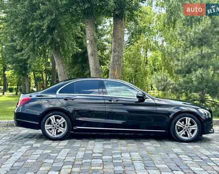 Черный Мерседес Ц-Класс, объемом двигателя 1.6 л и пробегом 232 тыс. км за 18777 $, фото 46 на Automoto.ua