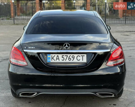 Чорний Мерседес Ц-Клас, об'ємом двигуна 1.99 л та пробігом 170 тис. км за 16500 $, фото 5 на Automoto.ua