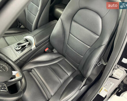 Черный Мерседес Ц-Класс, объемом двигателя 2 л и пробегом 95 тыс. км за 21999 $, фото 22 на Automoto.ua