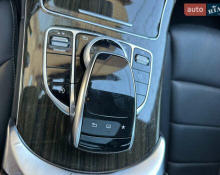 Черный Мерседес Ц-Класс, объемом двигателя 2 л и пробегом 199 тыс. км за 19800 $, фото 46 на Automoto.ua