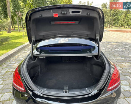 Черный Мерседес Ц-Класс, объемом двигателя 1.6 л и пробегом 232 тыс. км за 18777 $, фото 30 на Automoto.ua