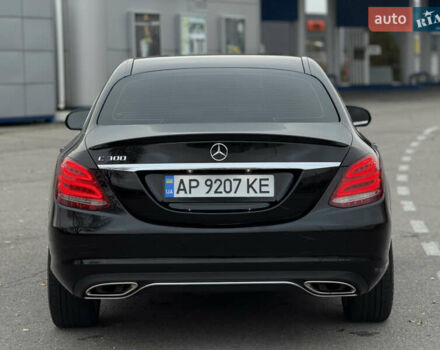 Черный Мерседес Ц-Класс, объемом двигателя 2 л и пробегом 98 тыс. км за 22500 $, фото 4 на Automoto.ua