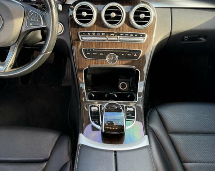 Чорний Мерседес Ц-Клас, об'ємом двигуна 1.99 л та пробігом 104 тис. км за 25000 $, фото 44 на Automoto.ua