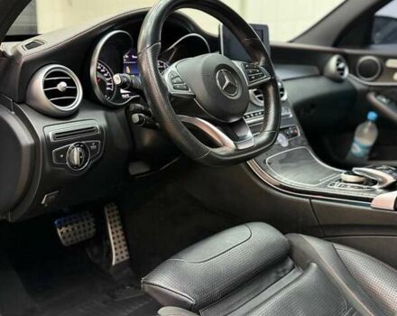 Чорний Мерседес Ц-Клас, об'ємом двигуна 3 л та пробігом 130 тис. км за 25000 $, фото 6 на Automoto.ua