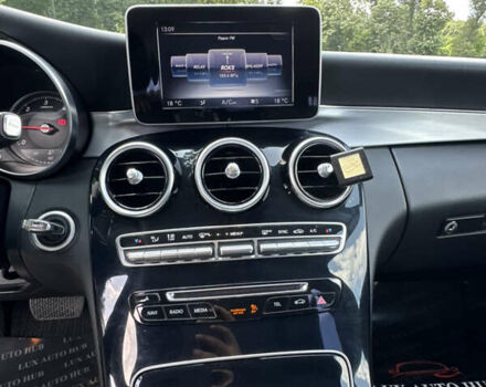 Черный Мерседес Ц-Класс, объемом двигателя 1.6 л и пробегом 232 тыс. км за 18777 $, фото 15 на Automoto.ua