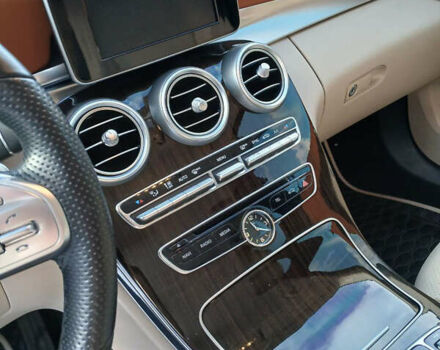 Черный Мерседес Ц-Класс, объемом двигателя 1.99 л и пробегом 117 тыс. км за 20700 $, фото 21 на Automoto.ua