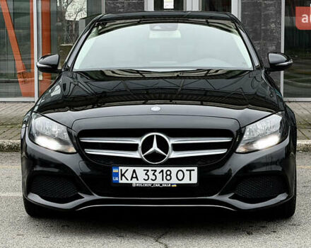 Черный Мерседес Ц-Класс, объемом двигателя 1.99 л и пробегом 235 тыс. км за 19500 $, фото 3 на Automoto.ua