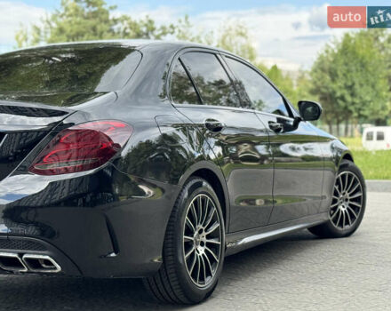 Чорний Мерседес Ц-Клас, об'ємом двигуна 1.99 л та пробігом 195 тис. км за 17500 $, фото 12 на Automoto.ua