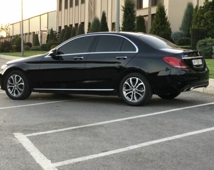 Чорний Мерседес Ц-Клас, об'ємом двигуна 2 л та пробігом 143 тис. км за 19800 $, фото 3 на Automoto.ua
