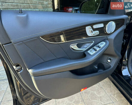 Черный Мерседес Ц-Класс, объемом двигателя 2 л и пробегом 199 тыс. км за 19800 $, фото 43 на Automoto.ua