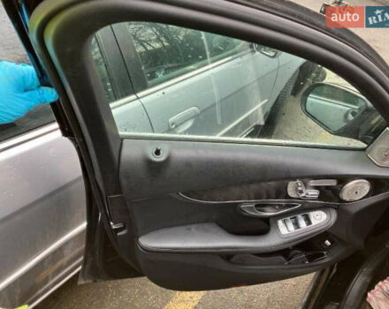 Черный Мерседес Ц-Класс, объемом двигателя 2 л и пробегом 95 тыс. км за 21999 $, фото 35 на Automoto.ua