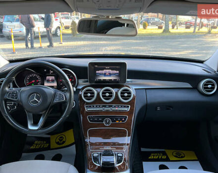 Черный Мерседес Ц-Класс, объемом двигателя 1.6 л и пробегом 272 тыс. км за 18999 $, фото 12 на Automoto.ua