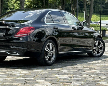 Черный Мерседес Ц-Класс, объемом двигателя 1.6 л и пробегом 232 тыс. км за 18777 $, фото 91 на Automoto.ua