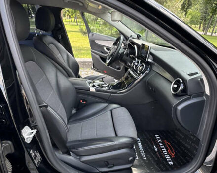 Черный Мерседес Ц-Класс, объемом двигателя 1.6 л и пробегом 232 тыс. км за 18777 $, фото 20 на Automoto.ua