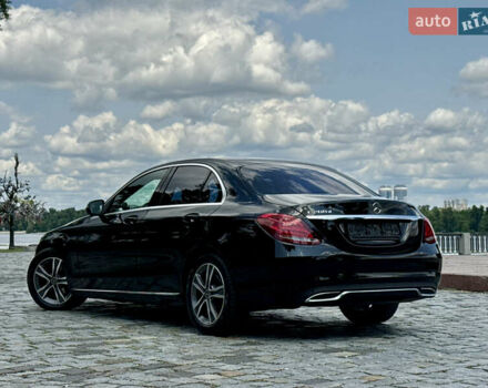 Черный Мерседес Ц-Класс, объемом двигателя 1.6 л и пробегом 232 тыс. км за 18777 $, фото 59 на Automoto.ua
