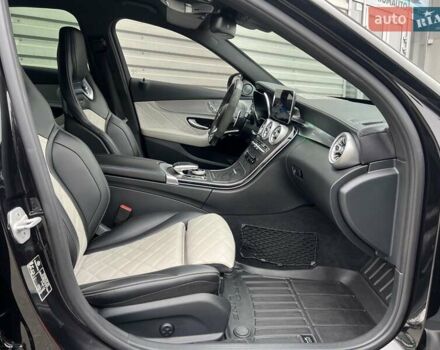 Мерседес Ц-Класс 2015 в Киеве на Automoto.ua Черный Мерседес Ц-Класс, объемом двигателя 3.98 л и пробегом 133 тыс. км за 38500 $, фото 26 на Automoto.ua