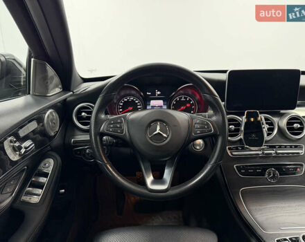 Черный Мерседес Ц-Класс, объемом двигателя 2 л и пробегом 95 тыс. км за 21999 $, фото 19 на Automoto.ua