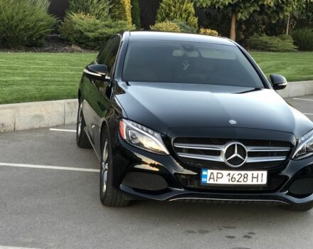 Чорний Мерседес Ц-Клас, об'ємом двигуна 2 л та пробігом 143 тис. км за 19800 $, фото 5 на Automoto.ua