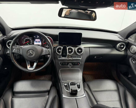 Черный Мерседес Ц-Класс, объемом двигателя 2 л и пробегом 95 тыс. км за 21999 $, фото 29 на Automoto.ua