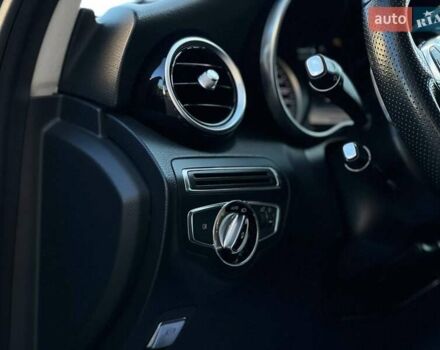 Чорний Мерседес Ц-Клас, об'ємом двигуна 1.99 л та пробігом 246 тис. км за 21800 $, фото 6 на Automoto.ua