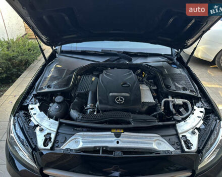 Черный Мерседес Ц-Класс, объемом двигателя 2 л и пробегом 199 тыс. км за 19800 $, фото 51 на Automoto.ua