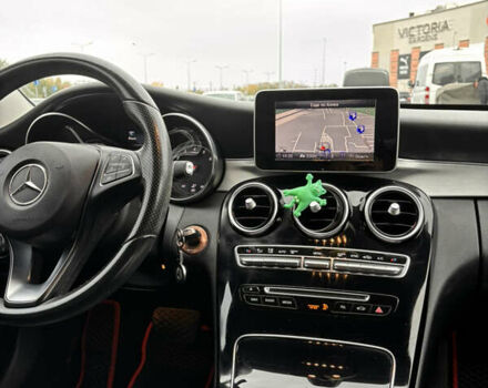 Мерседес Ц-Класс 2015 в Львове на Automoto.ua Черный Мерседес Ц-Класс, объемом двигателя 1.99 л и пробегом 180 тыс. км за 15800 $, фото 26 на Automoto.ua