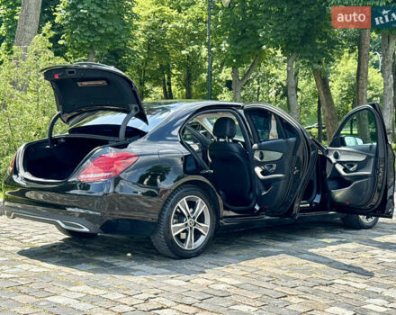 Черный Мерседес Ц-Класс, объемом двигателя 1.6 л и пробегом 232 тыс. км за 18777 $, фото 37 на Automoto.ua