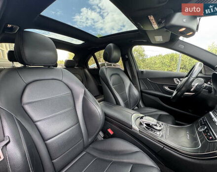 Чорний Мерседес Ц-Клас, об'ємом двигуна 1.99 л та пробігом 195 тис. км за 17500 $, фото 32 на Automoto.ua