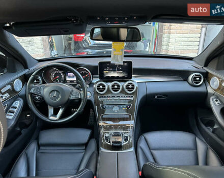 Черный Мерседес Ц-Класс, объемом двигателя 2 л и пробегом 199 тыс. км за 19800 $, фото 27 на Automoto.ua
