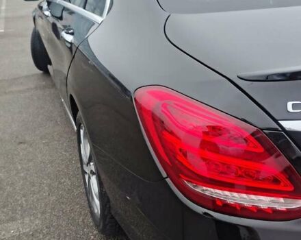 Черный Мерседес Ц-Класс, объемом двигателя 1.99 л и пробегом 105 тыс. км за 21500 $, фото 12 на Automoto.ua