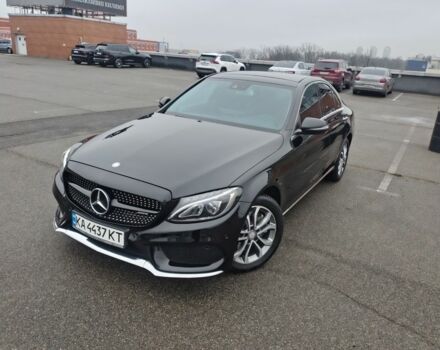 Черный Мерседес Ц-Класс, объемом двигателя 2 л и пробегом 105 тыс. км за 21500 $, фото 4 на Automoto.ua