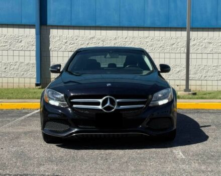 Черный Мерседес Ц-Класс, объемом двигателя 2 л и пробегом 71 тыс. км за 7800 $, фото 1 на Automoto.ua