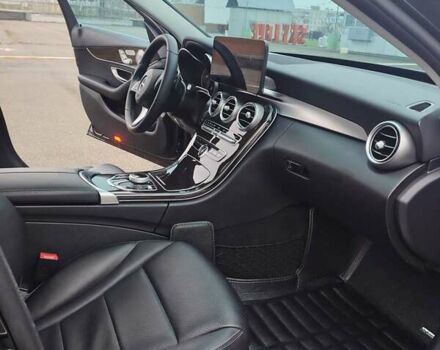 Черный Мерседес Ц-Класс, объемом двигателя 1.99 л и пробегом 105 тыс. км за 21500 $, фото 38 на Automoto.ua