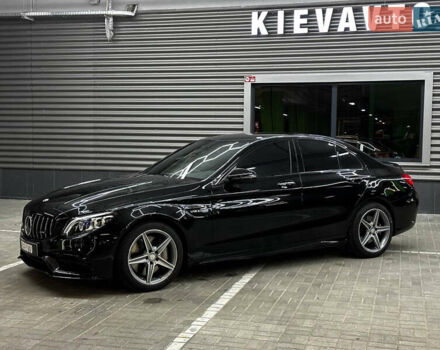 Чорний Мерседес Ц-Клас, об'ємом двигуна 3 л та пробігом 28 тис. км за 32500 $, фото 3 на Automoto.ua
