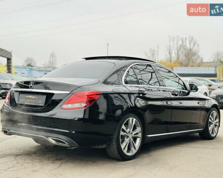 Чорний Мерседес Ц-Клас, об'ємом двигуна 2 л та пробігом 117 тис. км за 17500 $, фото 9 на Automoto.ua