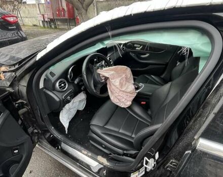 Чорний Мерседес Ц-Клас, об'ємом двигуна 2 л та пробігом 27 тис. км за 10000 $, фото 11 на Automoto.ua