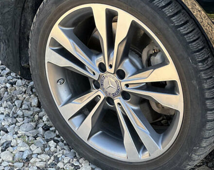 Чорний Мерседес Ц-Клас, об'ємом двигуна 2 л та пробігом 139 тис. км за 19900 $, фото 16 на Automoto.ua