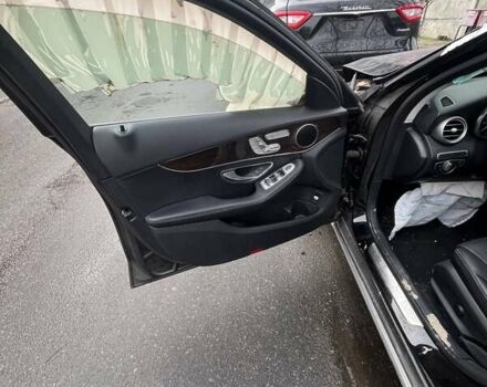 Чорний Мерседес Ц-Клас, об'ємом двигуна 2 л та пробігом 27 тис. км за 10000 $, фото 10 на Automoto.ua