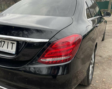 Черный Мерседес Ц-Класс, объемом двигателя 2.14 л и пробегом 340 тыс. км за 18999 $, фото 12 на Automoto.ua
