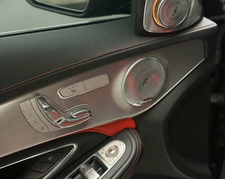 Чорний Мерседес Ц-Клас, об'ємом двигуна 3.98 л та пробігом 78 тис. км за 41500 $, фото 13 на Automoto.ua