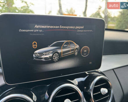 Черный Мерседес Ц-Класс, объемом двигателя 2.14 л и пробегом 186 тыс. км за 23900 $, фото 27 на Automoto.ua